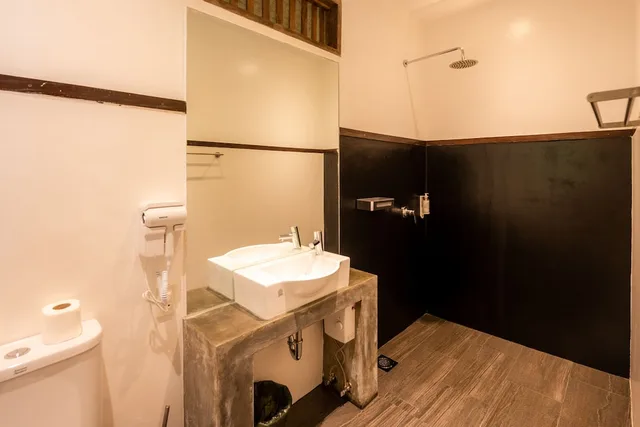 بنغل ديلوكس بسرير كينج مع أريكة، Siargao Inn Beach Resort 1/1