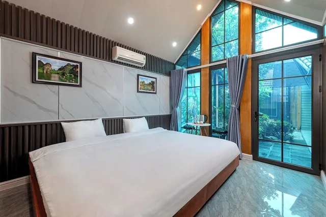 غرفة بسرير مزدوج بإطلالة على الحديقة، Tam Coc Friends Homestay 1/5