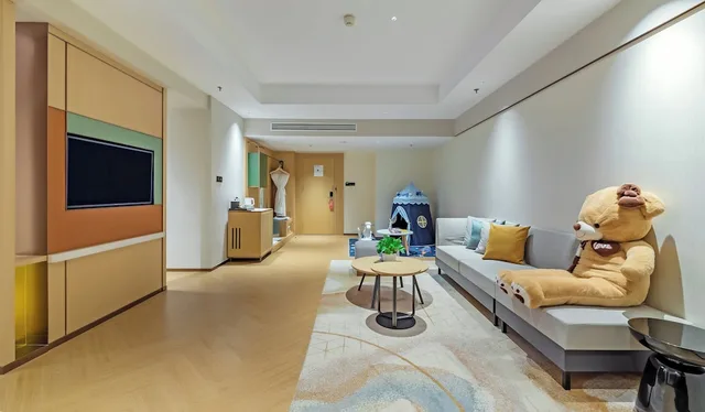 Kids Theme, Suite, King Bed، Holiday Inn Chongqing Guanyinqiao 5/10