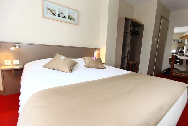 غرفة قياسية بسريرين منفصلين، Hotel De L ill 3/8