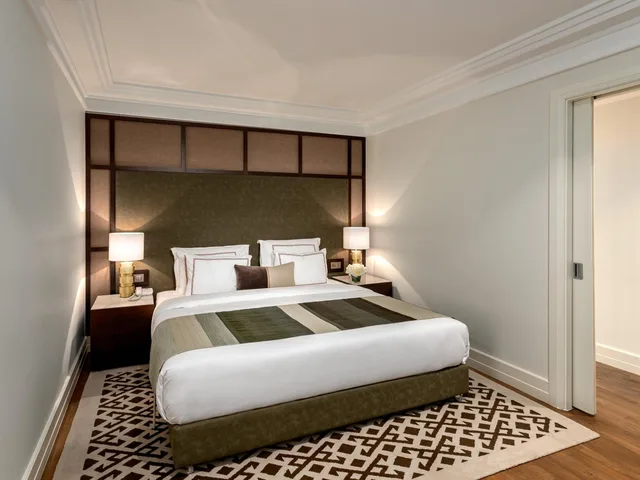 جناح بسرير كوين بشرفة، The Stay Boulevard Nisantasi 1/3
