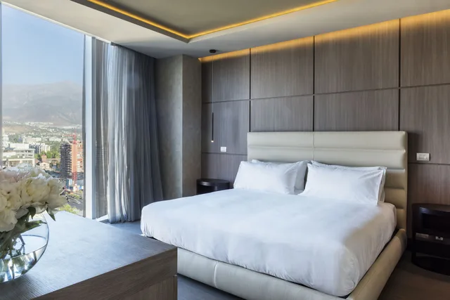 جناح سوبيريور ركني بسرير كينج، ICON HOTEL 1/4