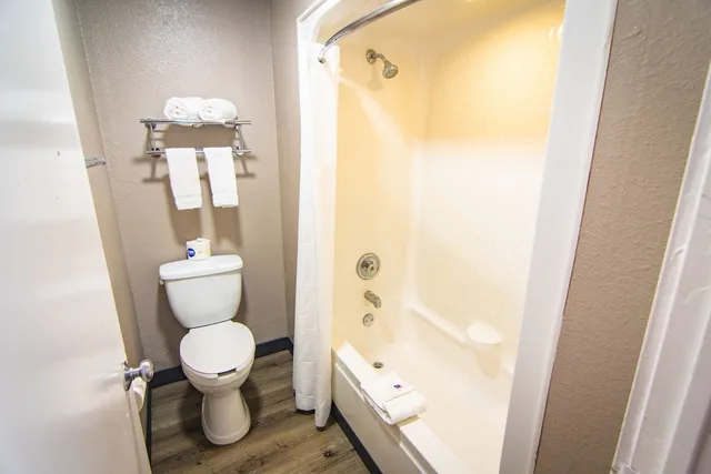 2 Full Beds - Premium, Mini Fridge, Motel6 Kissimmee, FL - Orlando 6/9