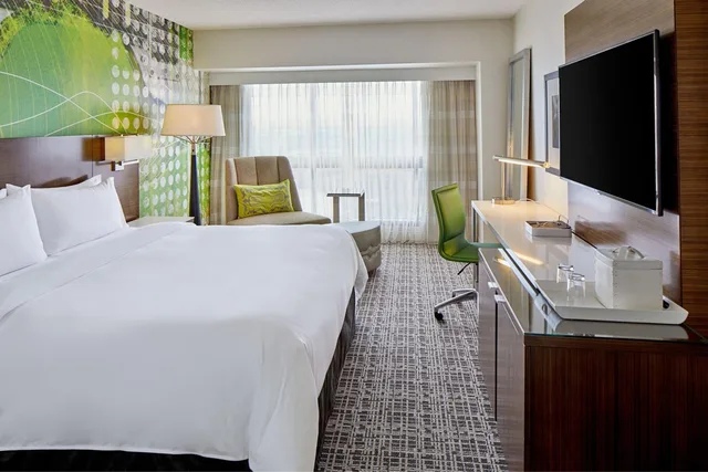 Room, King Bed, Club Floor، Renaissance Nashville Hotel 3/5