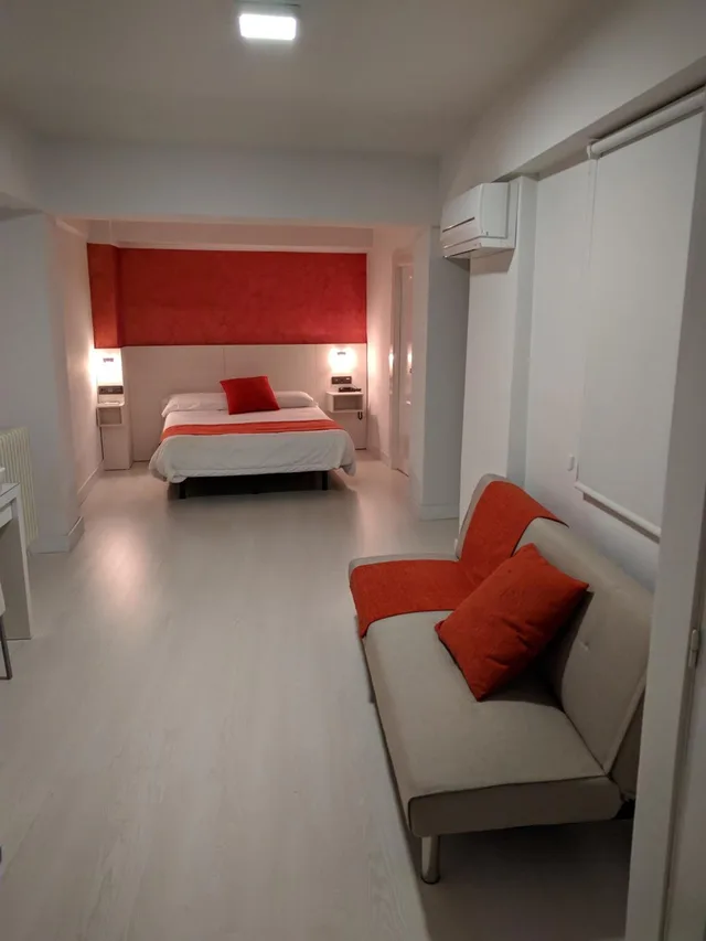 غرفة قياسية بسريرين منفصلين مع أريكة، Hotel Emperatriz I 6/9