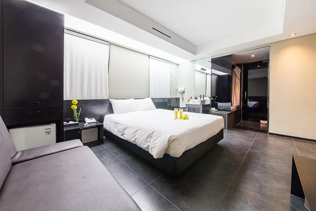 Deluxe, Twin Beds, Starhills Hotel 3/7