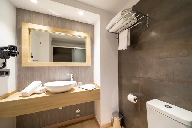 غرفة قياسية مفردة، Simbad Hotel 4/5