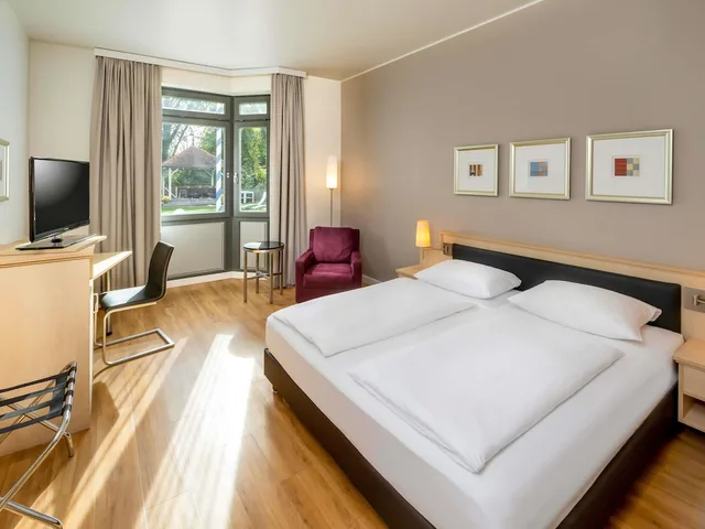 غرفة متصلة عائلية بسريرين مزدوجين، Movenpick Hotel Munchen Airport 1/10