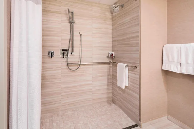غرفة بسرير كينج، San Francisco Airport Marriott Waterfront 5/12