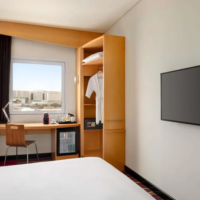 غرفة بريفيليج بسرير مزدوج، Ibis Muscat 4/6