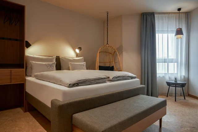 Cocoon, Urban, Standard, Double Bed، Cocoon Salzburg 1/10