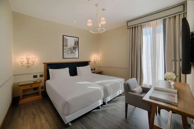 غرفة بريميوم بسرير مزدوج أو سريرين منفصلين، Tivoli Palazzo Gaddi Firenze Hotel 1/5