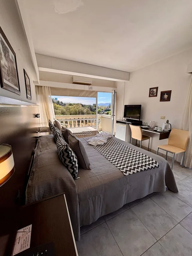 جناح ثلاثي بسرير فردي مع أريكة، Villa La Font Resort and Spa 4/9