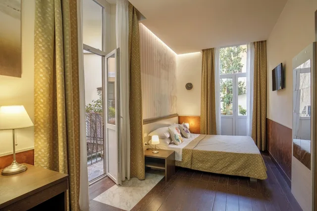 Standard, Double or Twin Bed, Balcony, corso grand suite 3/7