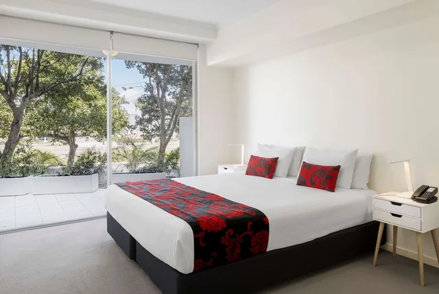 شقة بسرير كوين وسريرين منفصلين بغرفتي نوم، RAMADA BY WYNDHAM MARCOOLA BEACH 4/5