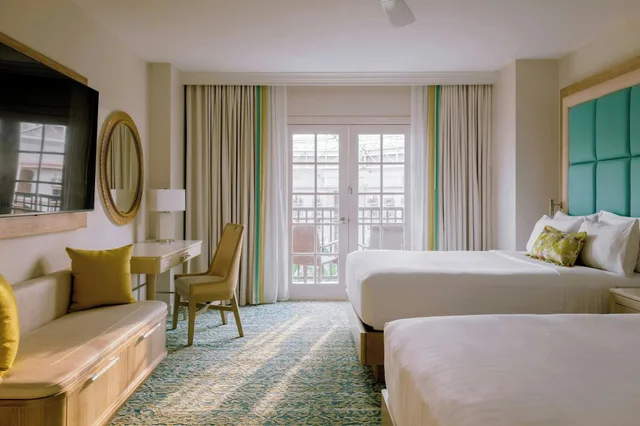 Room, 2 Queen Beds, Atrium View، Gaylord Palms Resort & Convention Center 1/5