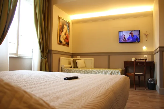 Deluxe, Twin Beds, Garden View, Basilica Hotel 1/10