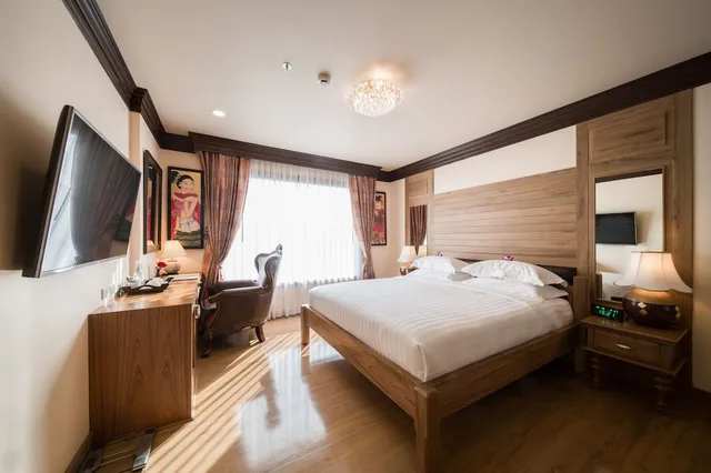 Nimman, Luxury, King Bed، Peak Nimman Prestige Hotel 2/3