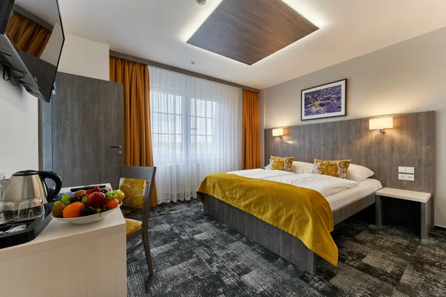 Water, Deluxe, Double Bed، WELLNESS HOTEL STEP 2/5