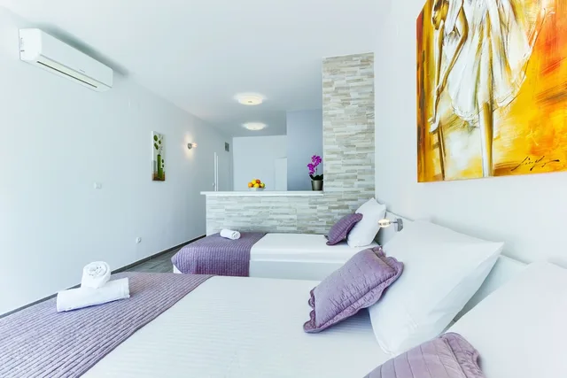 استوديو بسرير كوين وسرير فردي بإطلالة على البحر، Stipe Aparthotel 1/4