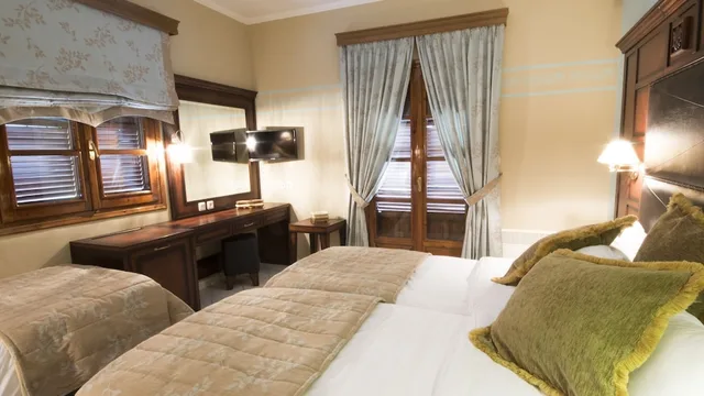 غرفة ثلاثية بسرير مزدوج وسرير فردي، Hotel Kastraki 3/4