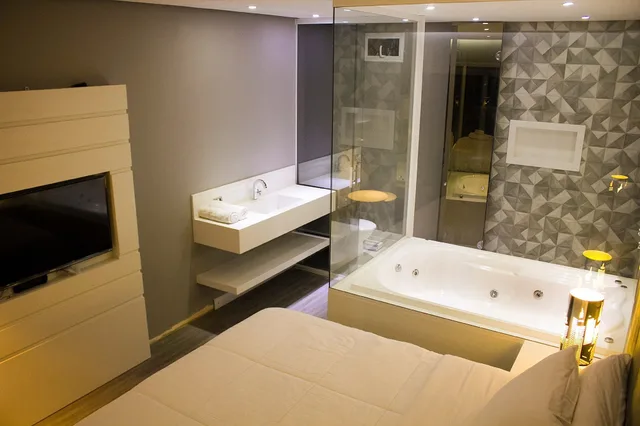 Suite, Queen Bed, Hydromassage، Pousada Apple House Paraty 6/7