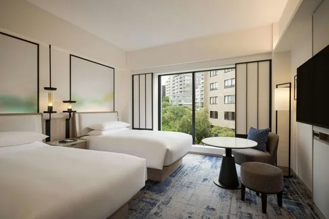 Guest Room, Premium, Superior, Suite, Twin Beds، Sheraton Miyako Hotel Tokyo 1/1