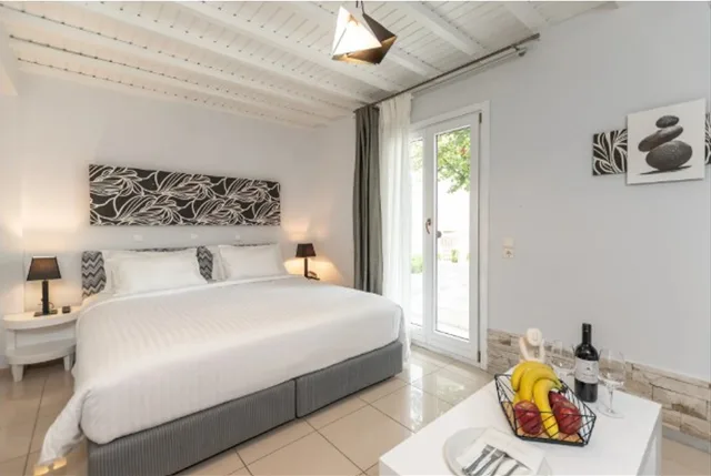 غرفة سوبيريور بسرير مزدوج أو سريرين منفصلين بإطلالة على الحديقة، Naxos Resort Beach Hotel 2/3
