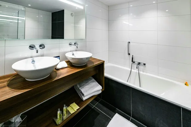 غرفة بسريرين منفصلين، Doubletree By Hilton Royal Parc Soestduinen 10/10