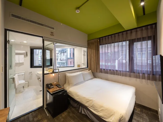 غرفة فاخرة بسرير مزدوج، Cho Hotel 2/3