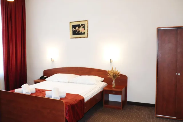 غرفة اقتصادية بسرير مزدوج، Lothus Hotel 5/8