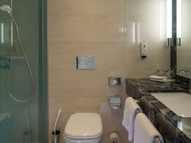 غرفة عائلية بسرير مزدوج، Maritim Schnitterhof 2/2
