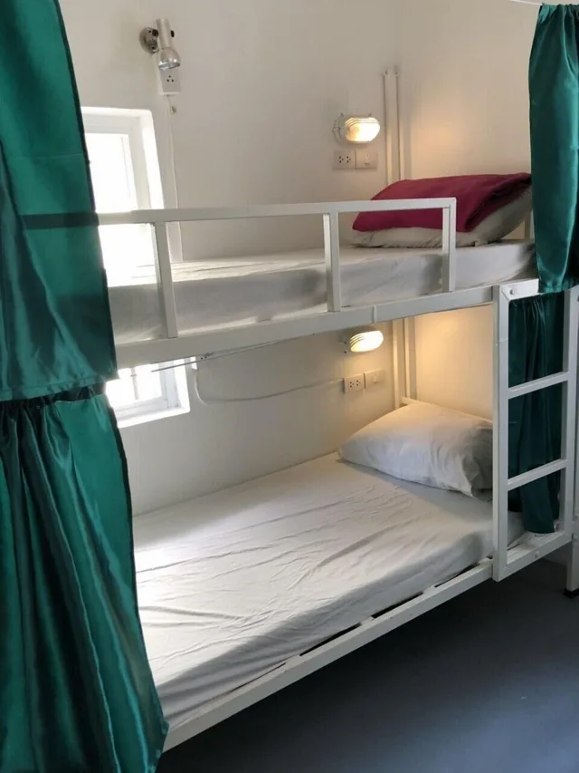 سكن مشترك مختلط، Ploy Hostel 2/3