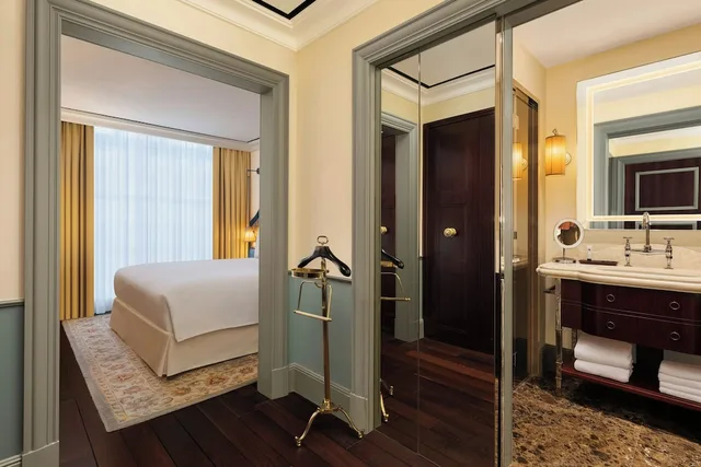 Maxwell, Club, Junior Suite, King Bed, Club Lounge Access، Maxwell Reserve Singapore, Autograph Collection 5/6