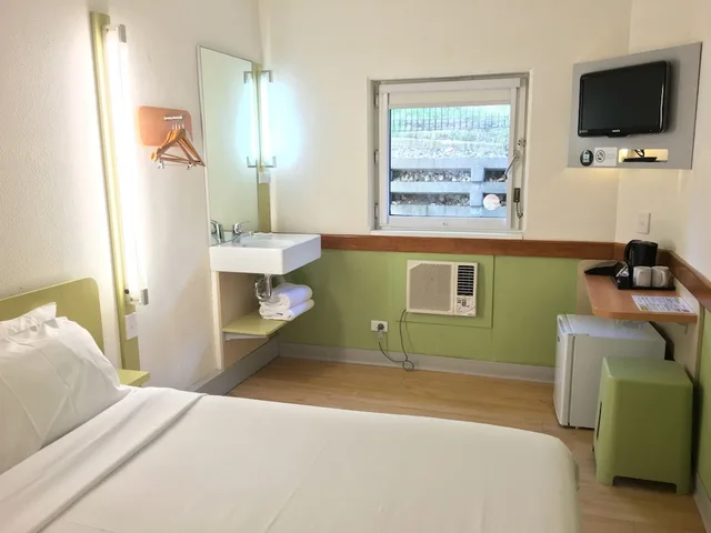 غرفة بسرير كوين وسرير بطابقين، ibis budget Campbelltown 9/10