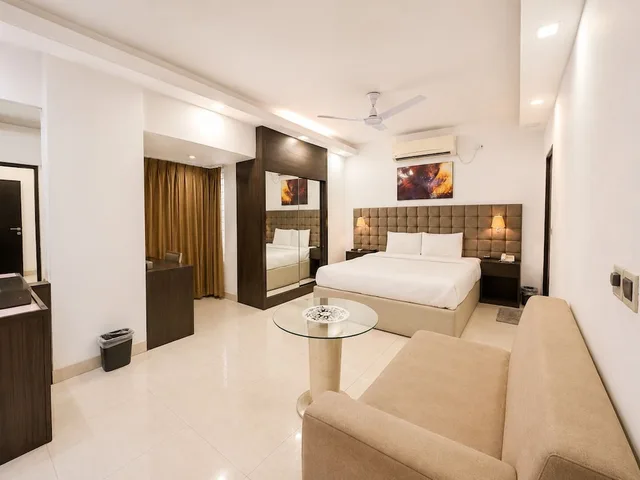 جناح تنفيذي بسرير كينج، Blossom Hotel 3/5