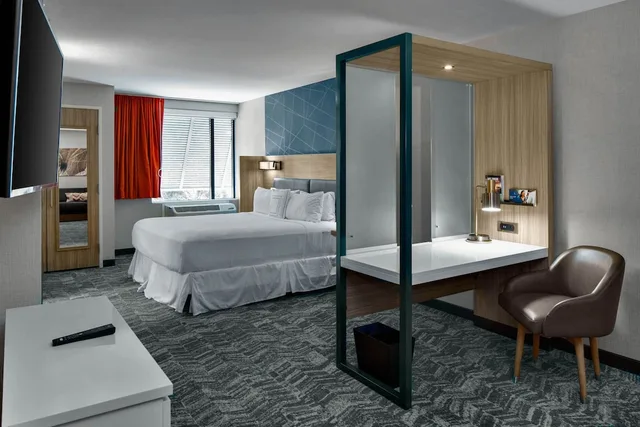 جناح بسرير كينج، SpringHill Suites by Marriott Hilton Head Island 5/6