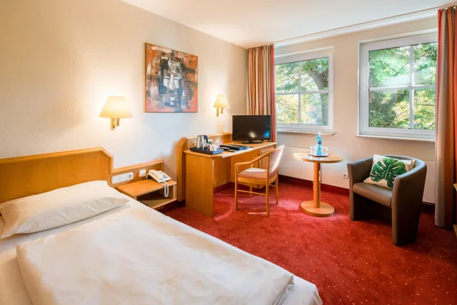 غرفة كومفورت مفردة بسرير فردي، Parkhotel Diani 2/2