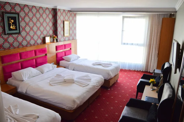 غرفة قياسية ثلاثية بثلاثة أسرّة، Comfort Downtown Istanbul Hotel 3/3