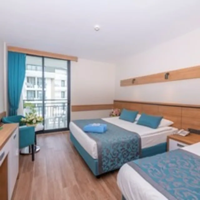 Standard, Meryan Hotel 1/3