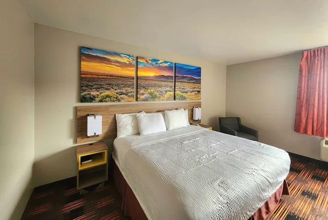 غرفة بسرير كينج لذوي الإعاقة، Days Inn by Wyndham Lumberton 4/10