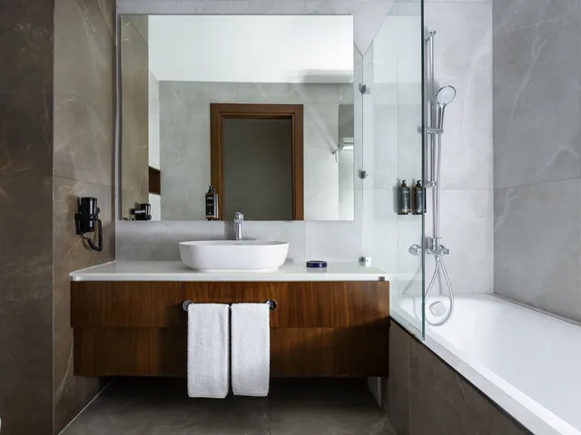 غرفة ديلوكس بسريرين منفصلين، Mercure Tashkent 4/5