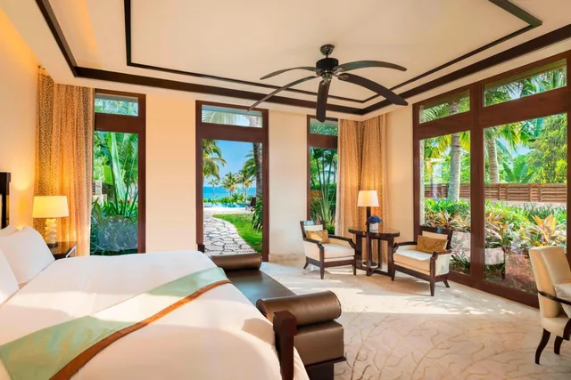 1 Bedroom, Villa, King Bed, Sea Front, Sea Side, Private Pool, Pool Access, The St Regis Sanya Yalong Bay Resort 3/6