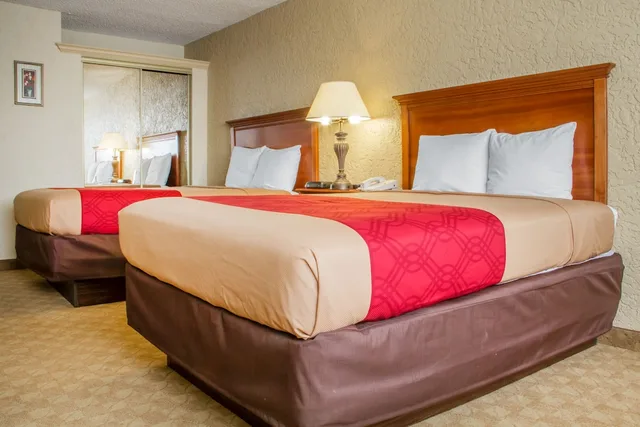 غرفة قياسية بسريرين مزدوجين، Econo Lodge Broken Arrow 8/10