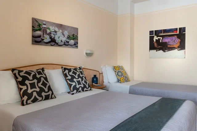غرفة سوبيريور بسرير كوين، Hotel Eliseo 2/4
