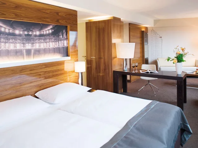غرفة كلاسيكية بسريرين منفصلين، Movenpick Hotel Hamburg 1/9