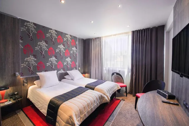 غرفة تنفيذية بغرفتي نوم، Best Western Premier Patio Des Artistes 2/5