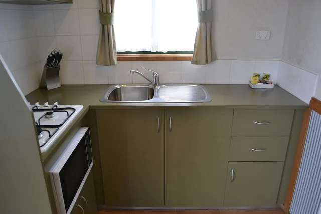 كابينة بسرير كوين وسريرين فرديين بغرفتي نوم، Warrnambool Claremont Holiday Village 5/5