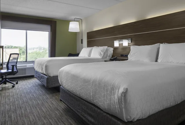 2 Bedrooms, Suite, 2 Double Beds, Holiday Inn Express Hotel And Suites N Myrtle Beach Little River 1/6