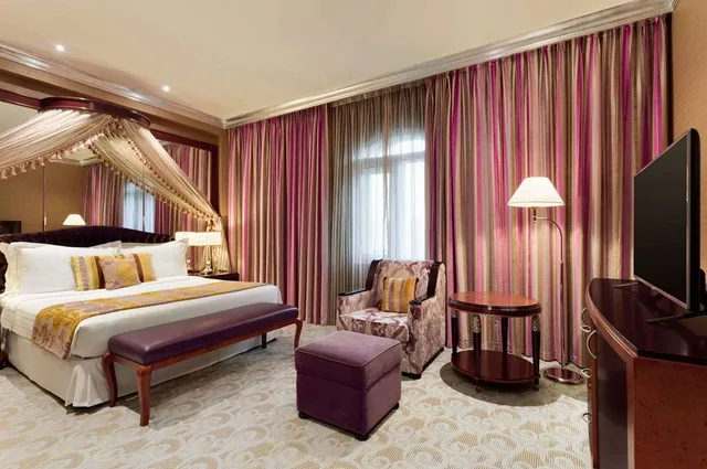 غرفة تنفيذية، Grand Regency Doha Trademark Collection by Wyndham 1/5